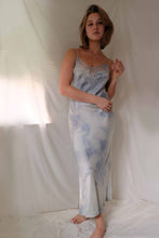 Load image into Gallery viewer, Blue Silk Pearl Slip
